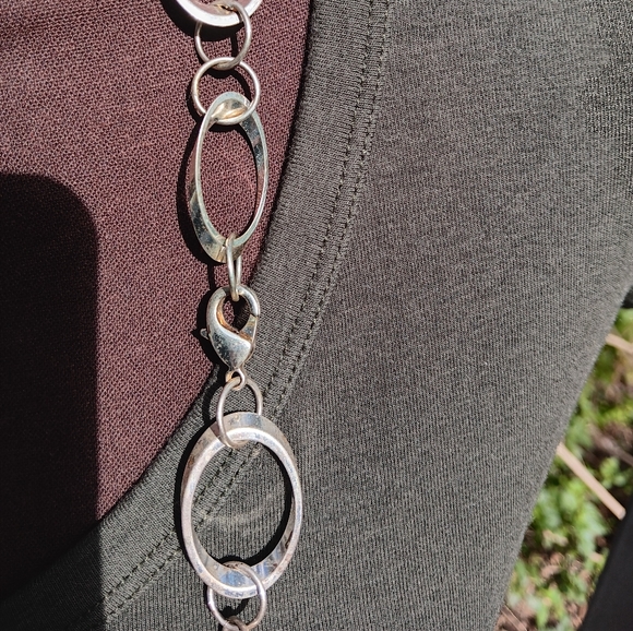 Silver Tone LONG Chain Necklace - Picture 6 of 6